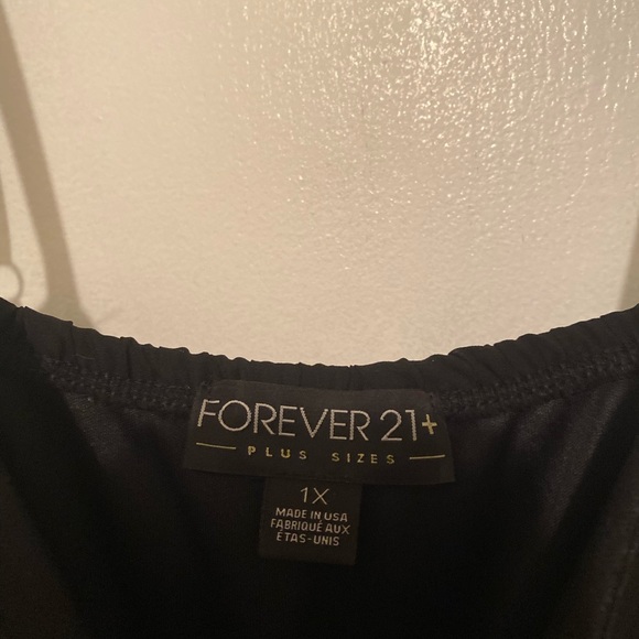 Forever 21 Black Dress - Picture 3 of 3